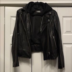 Mackage genuine leather jacket w/ detachable hood